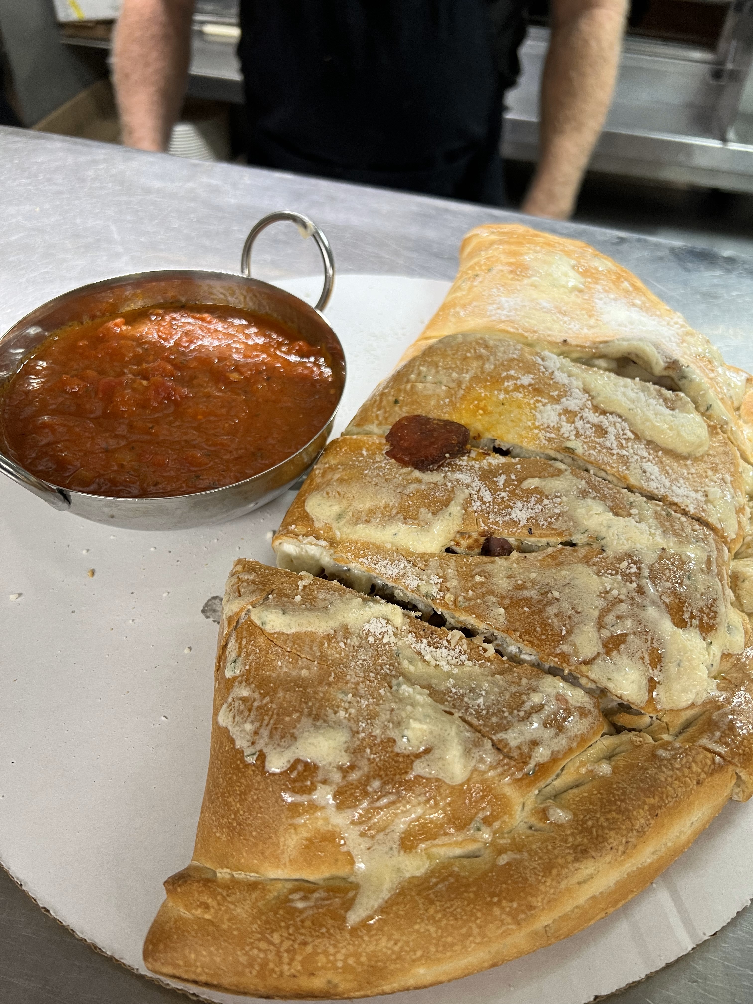Regular Calzone Stavros